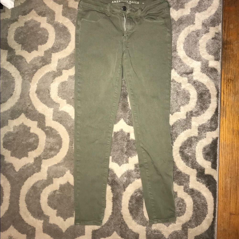 American Eagle green jeggings
